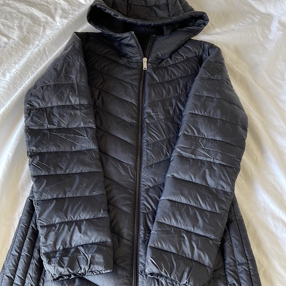 Hollister lightweight puffer jacket long - Picture 2 of 7